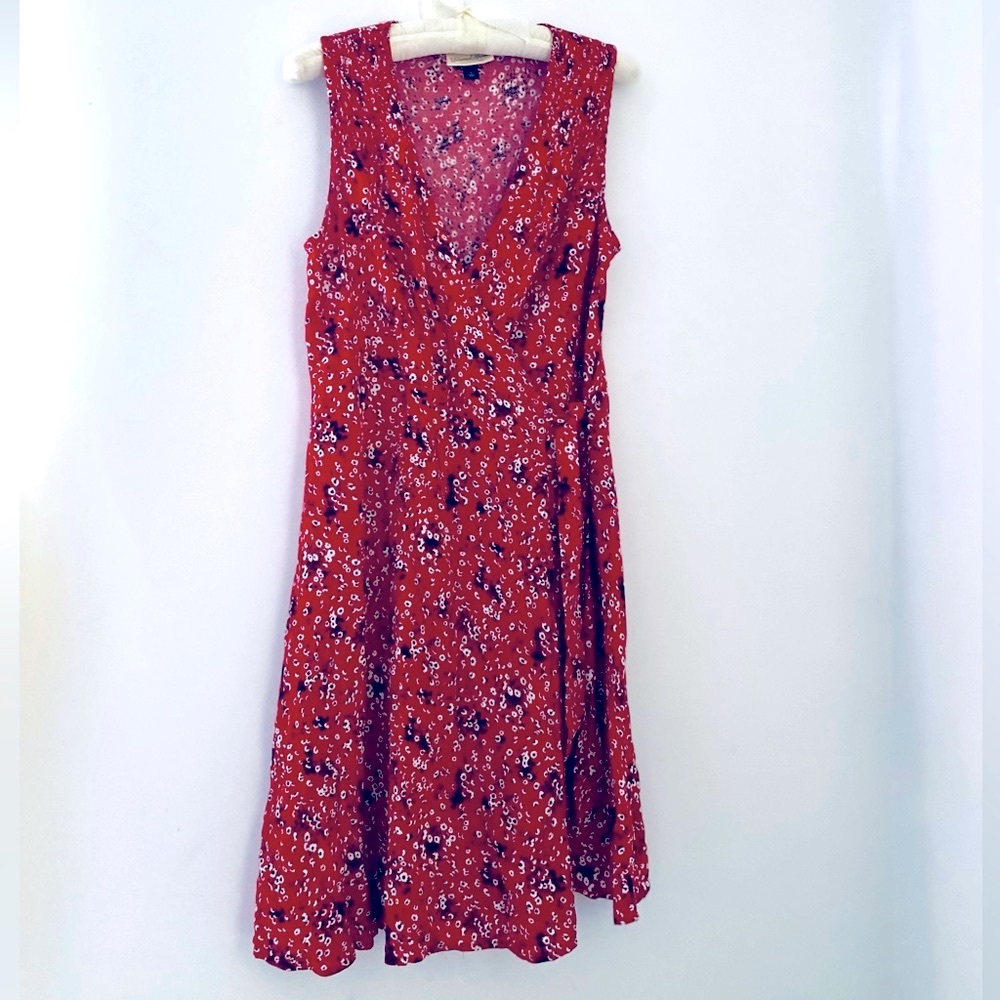 Universal Thread red, floral dress. Size small